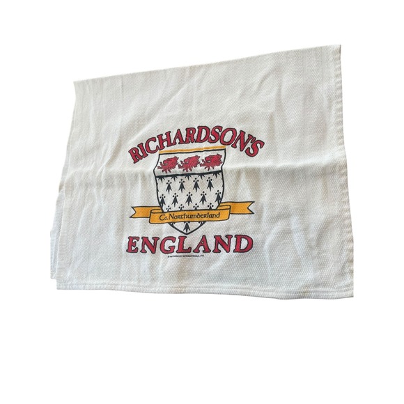 Vintage Richardson's England Tea Towel Linen Northumberland Crest 1992 - Picture 2 of 6
